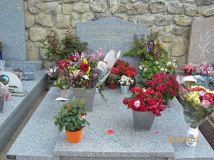 la tombe de Jean Ferrat