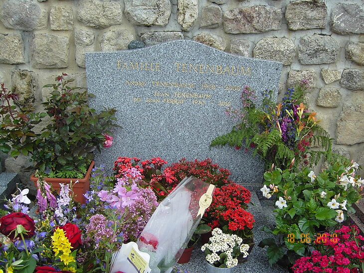 la tombe de Jean Ferrat